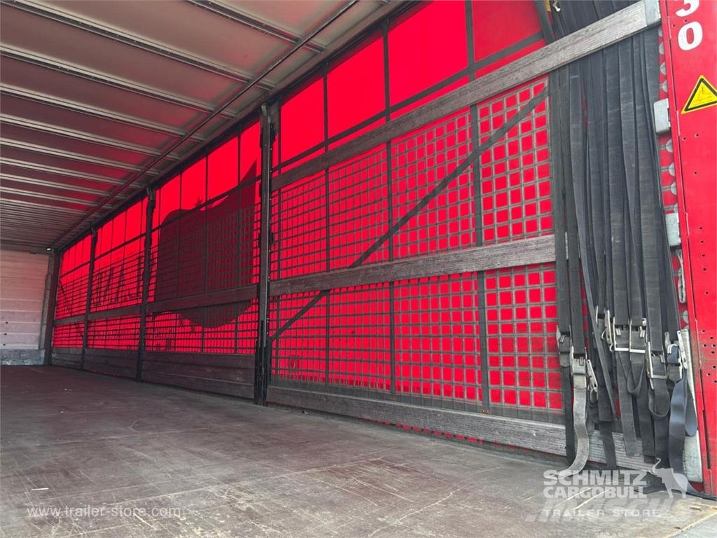 Schmitz Cargobull Curtainsider Standard Curtainsider semi-trailers