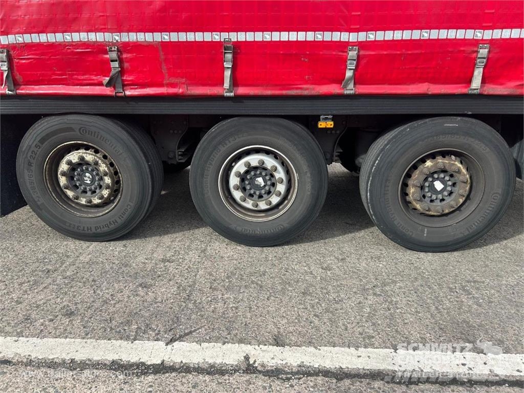 Schmitz Cargobull Curtainsider Standard Curtainsider semi-trailers