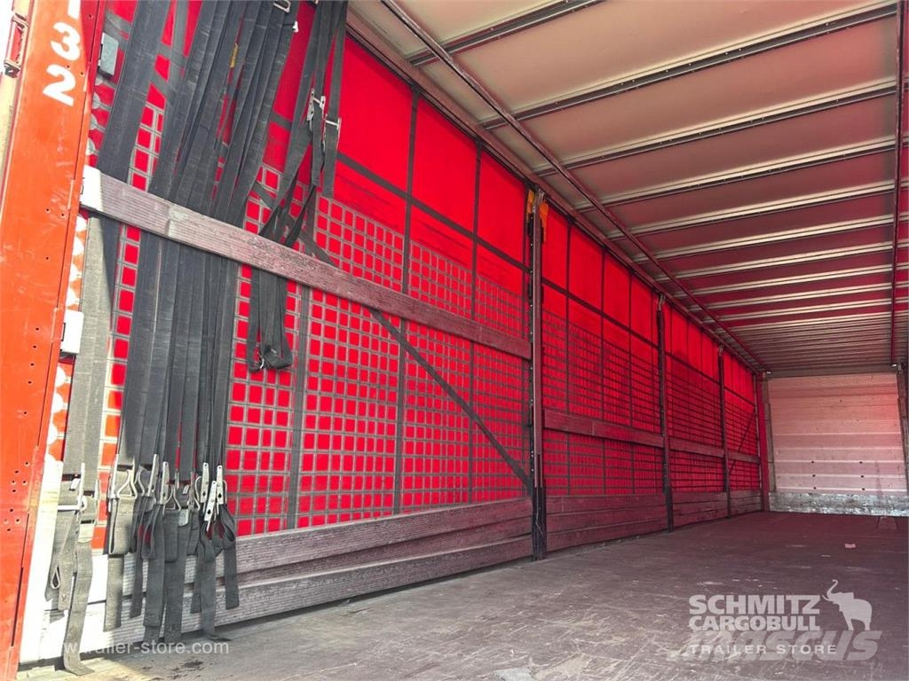 Schmitz Cargobull Curtainsider Standard Curtainsider semi-trailers