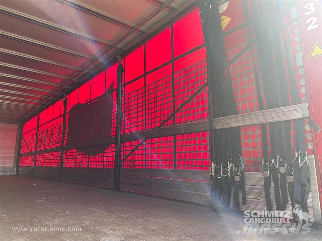 Schmitz Cargobull Curtainsider Standard Curtainsider semi-trailers