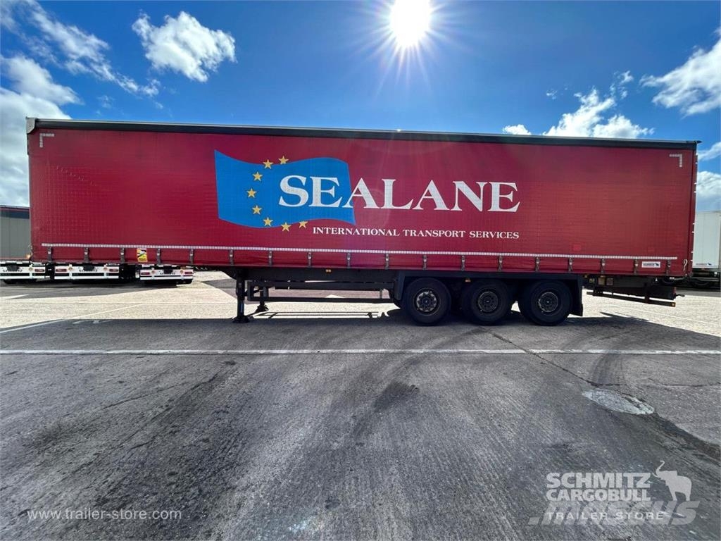 Schmitz Cargobull Curtainsider Standard Curtainsider semi-trailers