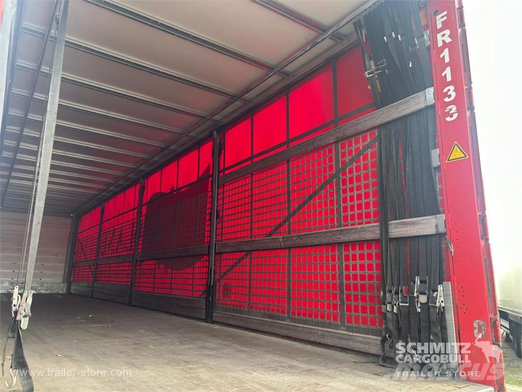 Schmitz Cargobull Curtainsider Standard Curtainsider semi-trailers