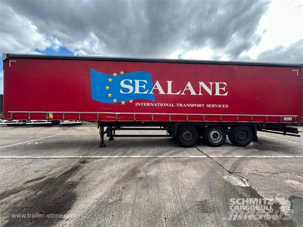 Schmitz Cargobull Curtainsider Standard Curtainsider semi-trailers