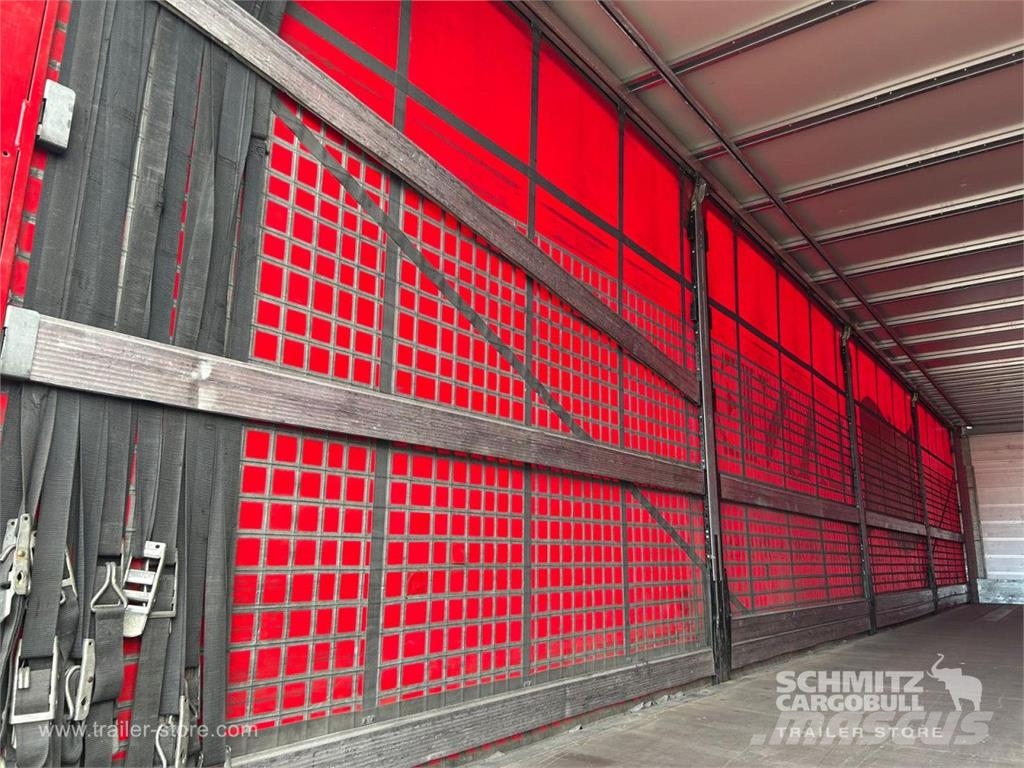 Schmitz Cargobull Curtainsider Standard Curtainsider semi-trailers