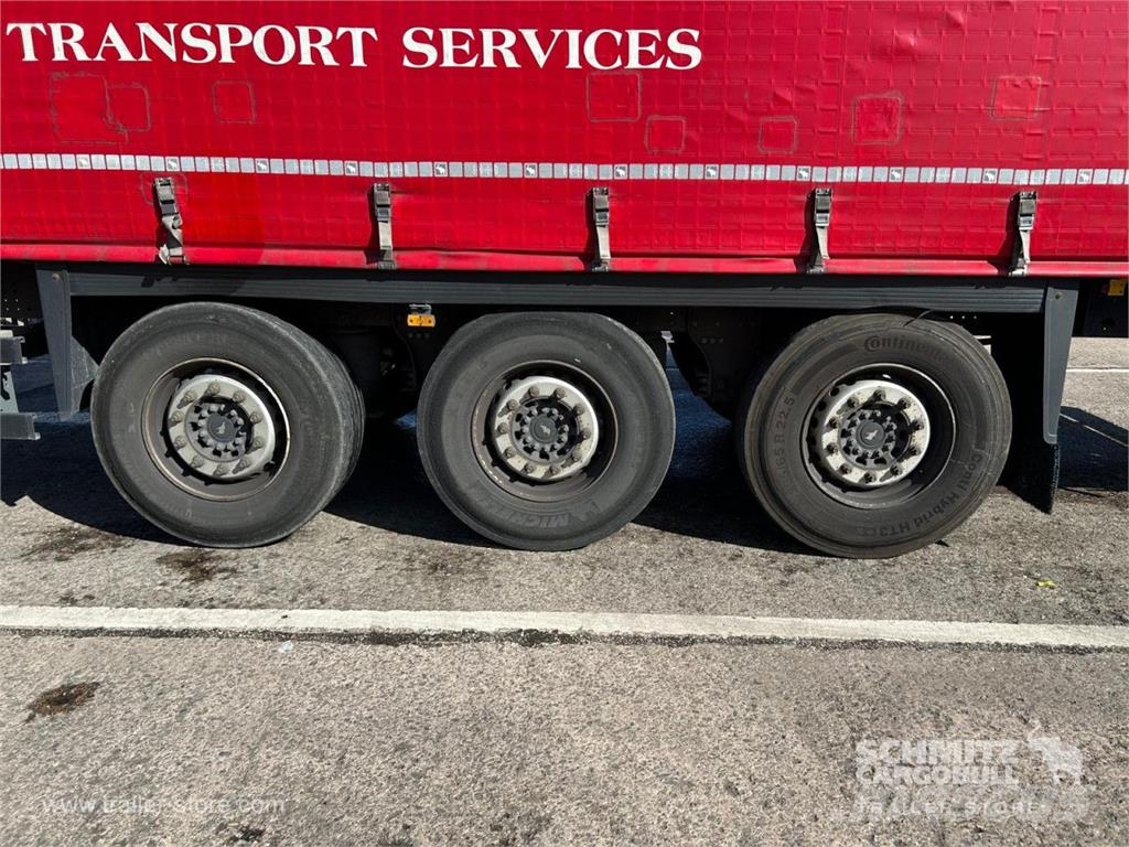 Schmitz Cargobull Curtainsider Standard Curtainsider semi-trailers