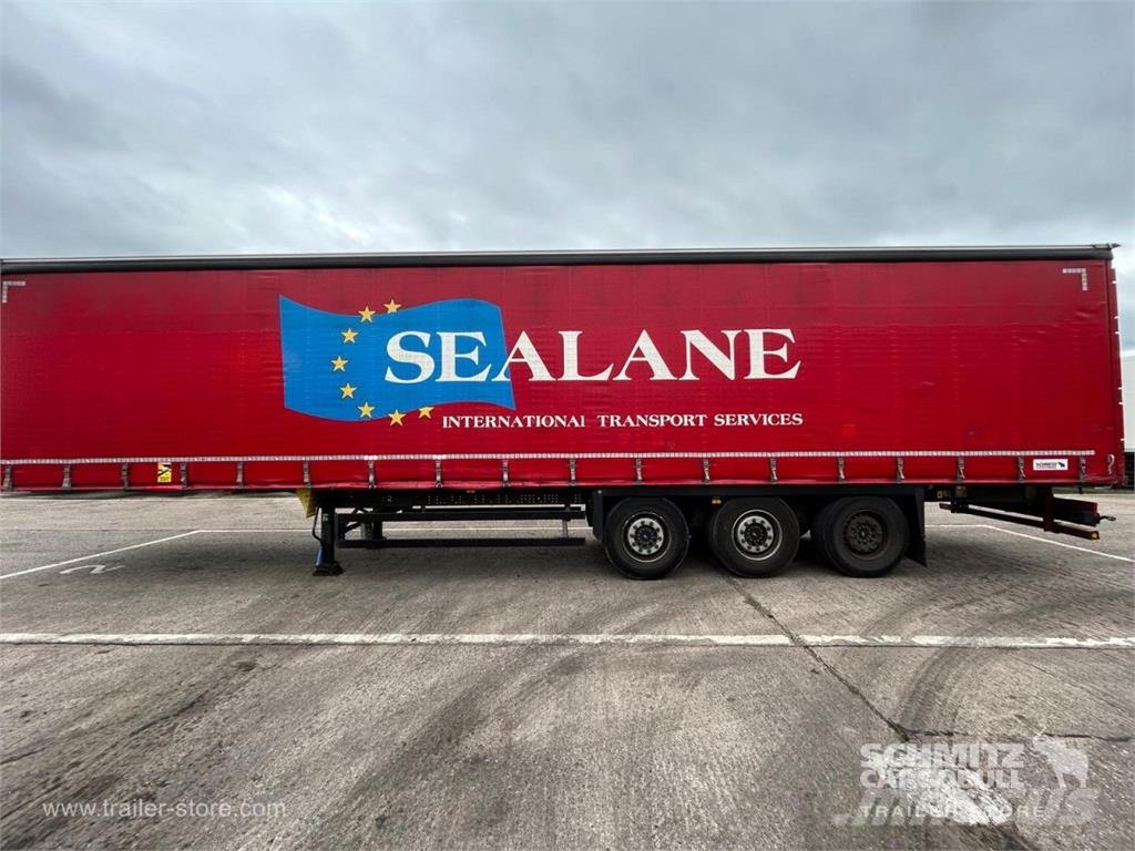 Schmitz Cargobull Curtainsider Standard Curtainsider semi-trailers