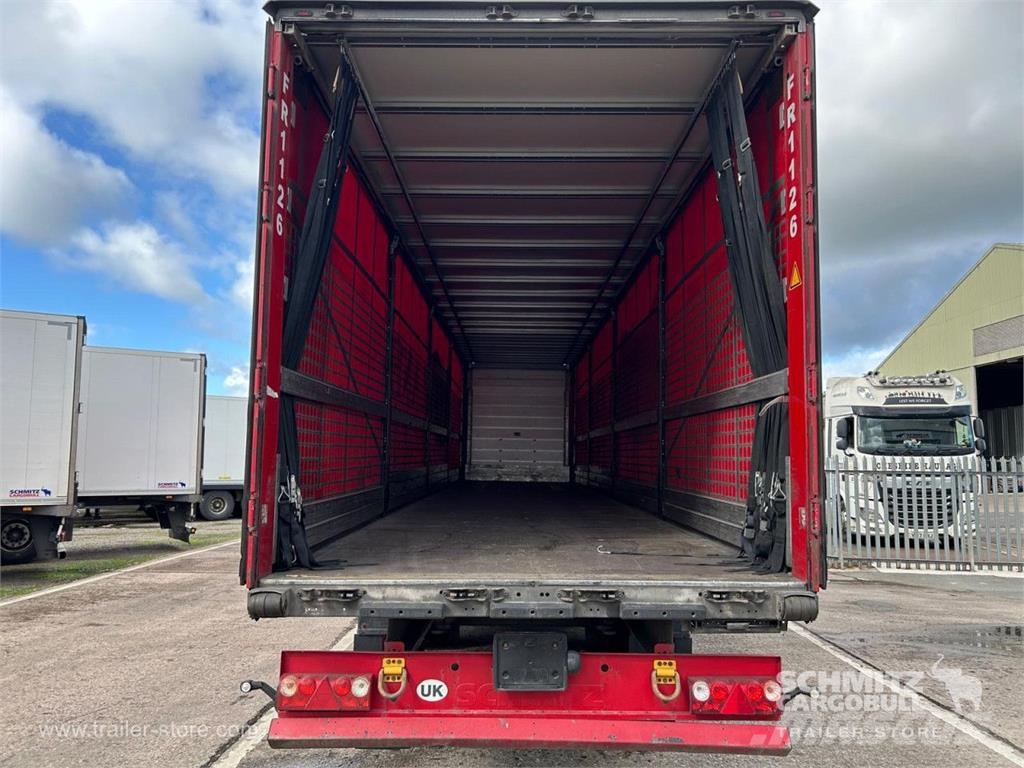 Schmitz Cargobull Curtainsider Standard نصف مقطورات بباب جانبي