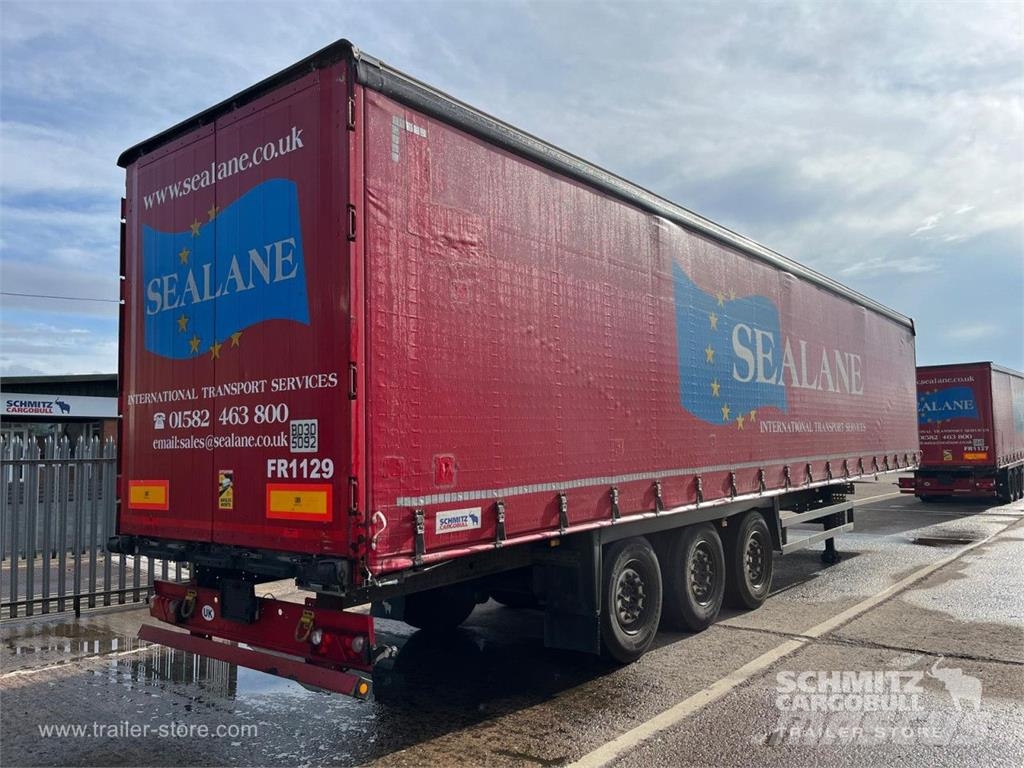 Schmitz Cargobull Curtainsider Standard Curtainsider semi-trailers