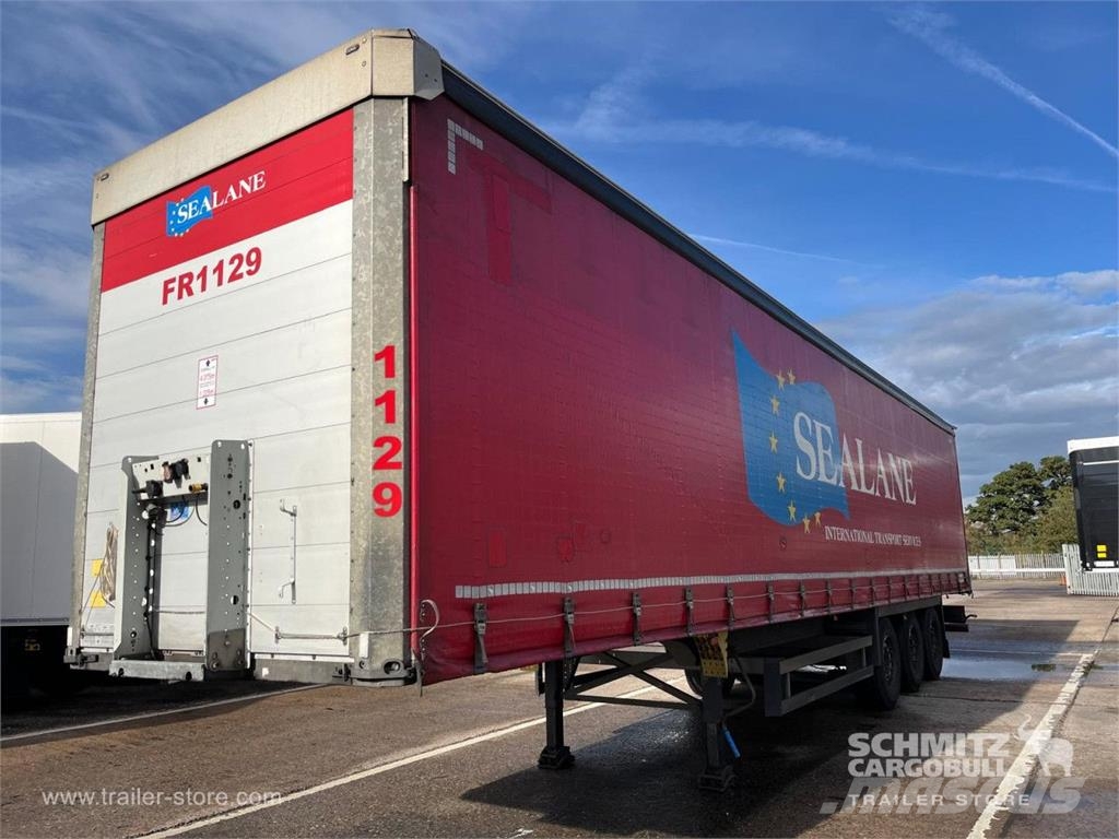 Schmitz Cargobull Curtainsider Standard Curtainsider semi-trailers