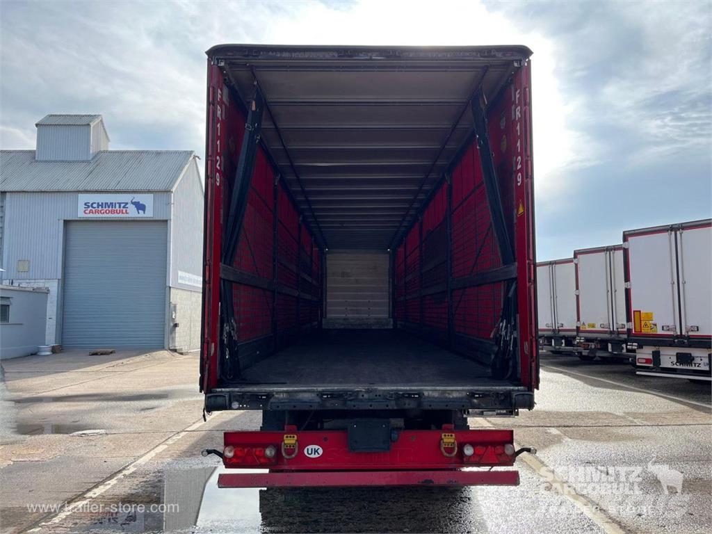 Schmitz Cargobull Curtainsider Standard Curtainsider semi-trailers