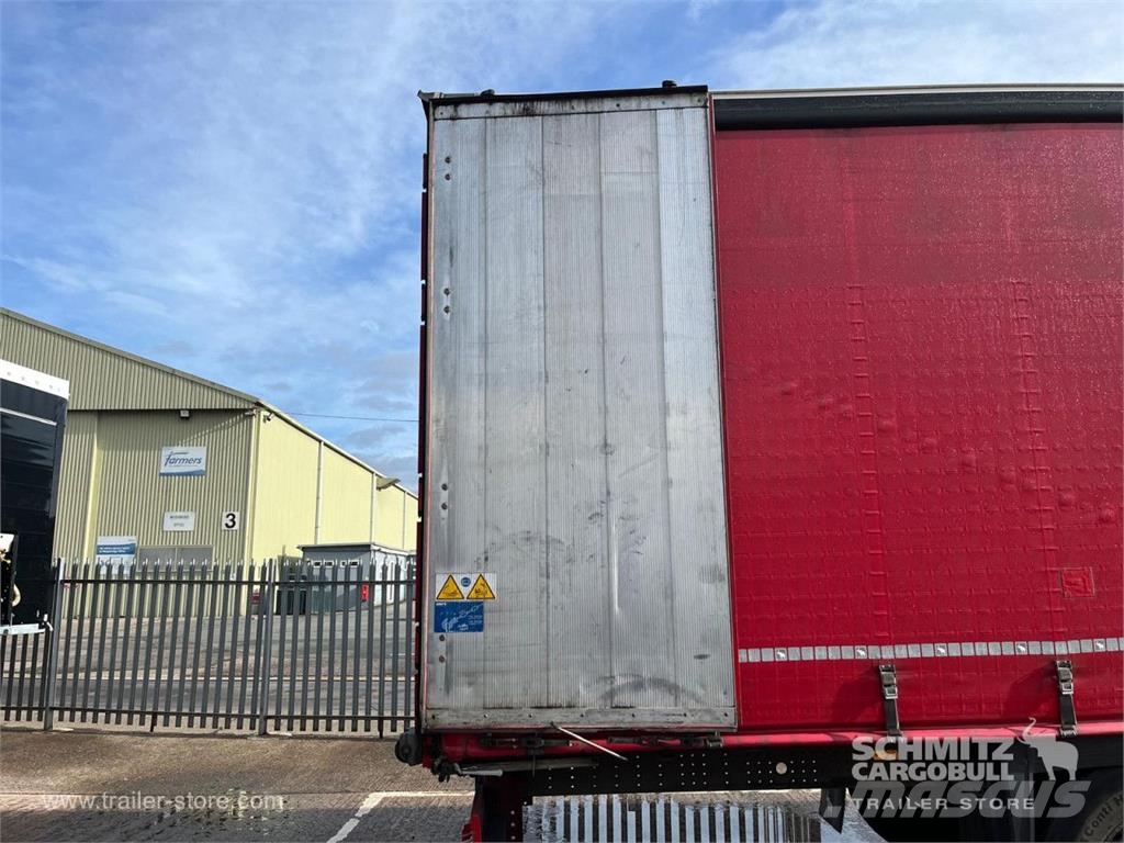 Schmitz Cargobull Curtainsider Standard Curtainsider semi-trailers