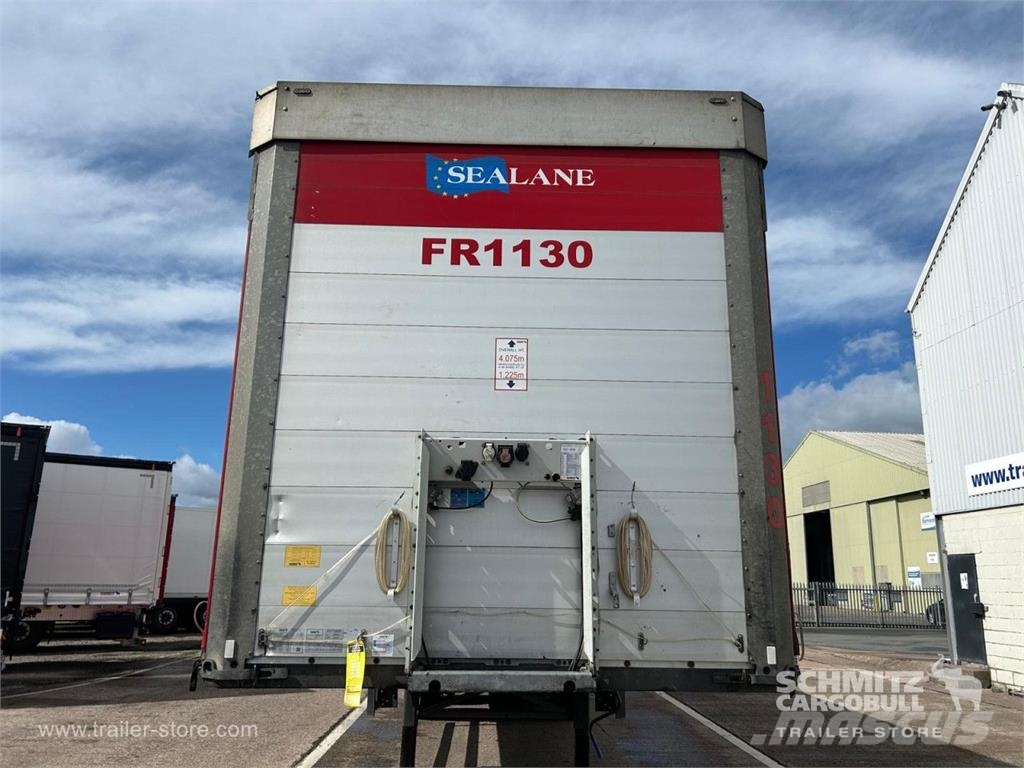 Schmitz Cargobull Curtainsider Standard Curtainsider semi-trailers