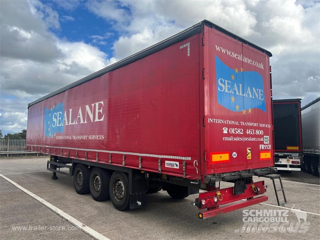 Schmitz Cargobull Curtainsider Standard Curtainsider semi-trailers