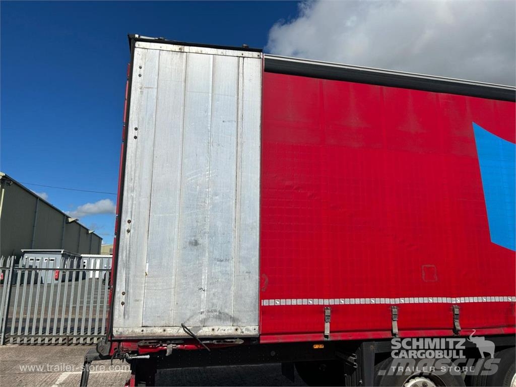 Schmitz Cargobull Curtainsider Standard Curtainsider semi-trailers