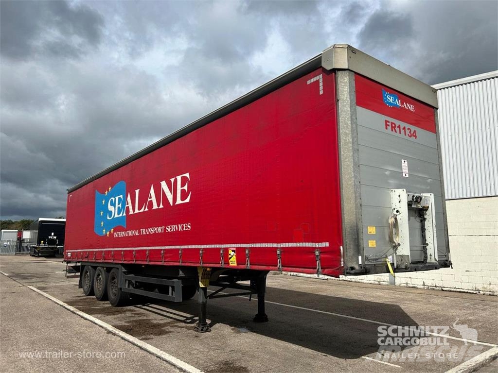 Schmitz Cargobull Curtainsider Standard Curtainsider semi-trailers