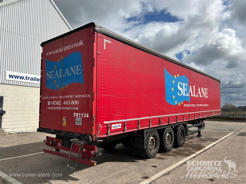 Schmitz Cargobull Curtainsider Standard Curtainsider semi-trailers
