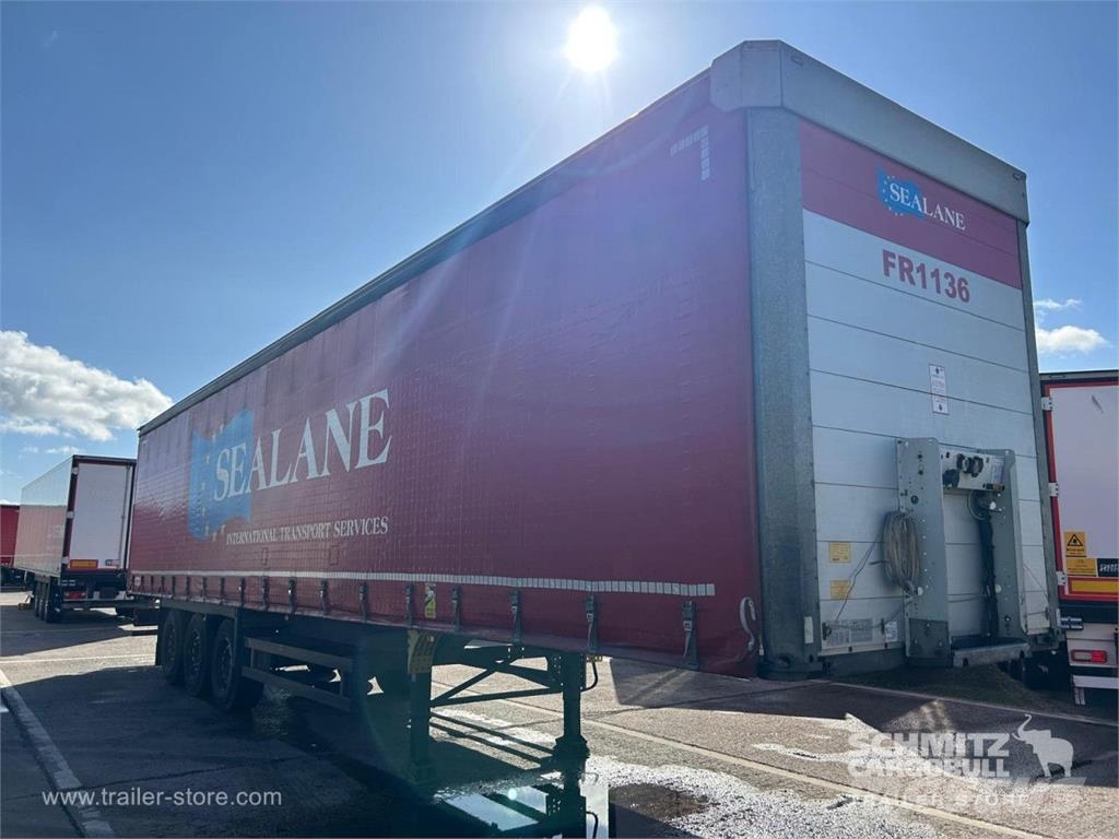 Schmitz Cargobull Curtainsider Standard Curtainsider semi-trailers
