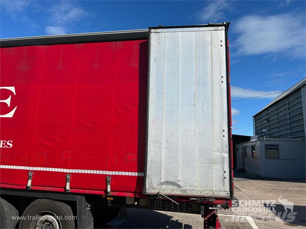 Schmitz Cargobull Curtainsider Standard Curtainsider semi-trailers