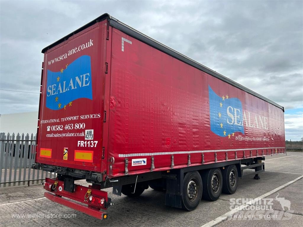 Schmitz Cargobull Curtainsider Standard Curtainsider semi-trailers