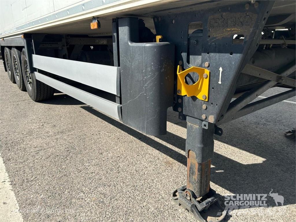 Schmitz Cargobull Reefer Multitemp Temperature controlled semi-trailers