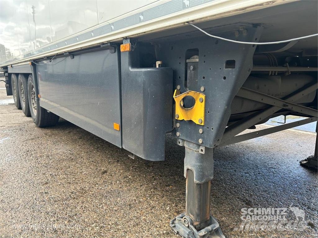 Schmitz Cargobull Reefer Multitemp Piekabes ar temperatūras kontroli