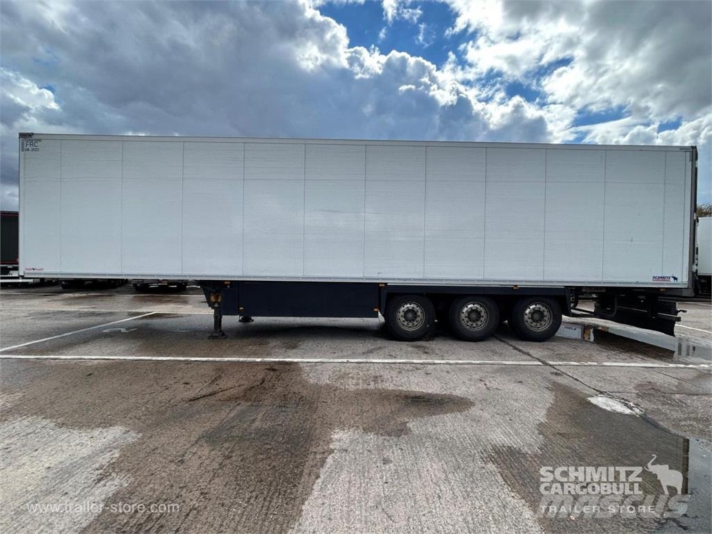 Schmitz Cargobull Reefer Multitemp Piekabes ar temperatūras kontroli