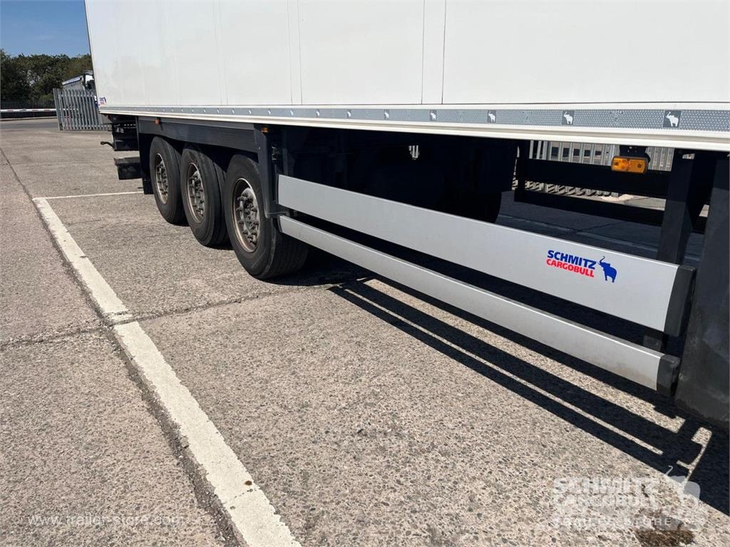 Schmitz Cargobull Reefer Multitemp Temperature controlled semi-trailers