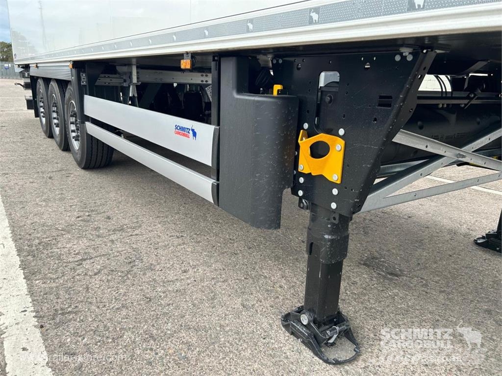Schmitz Cargobull Reefer Multitemp Poluprikolice hladnjače