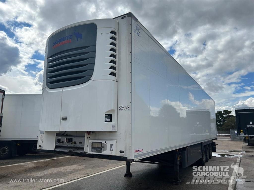 Schmitz Cargobull Reefer Multitemp Piekabes ar temperatūras kontroli