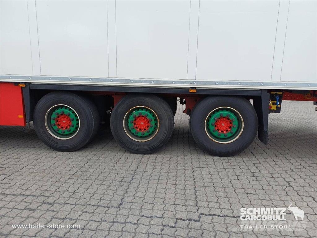 Schmitz Cargobull Reefer Standard 冷凍冷蔵トレーラー