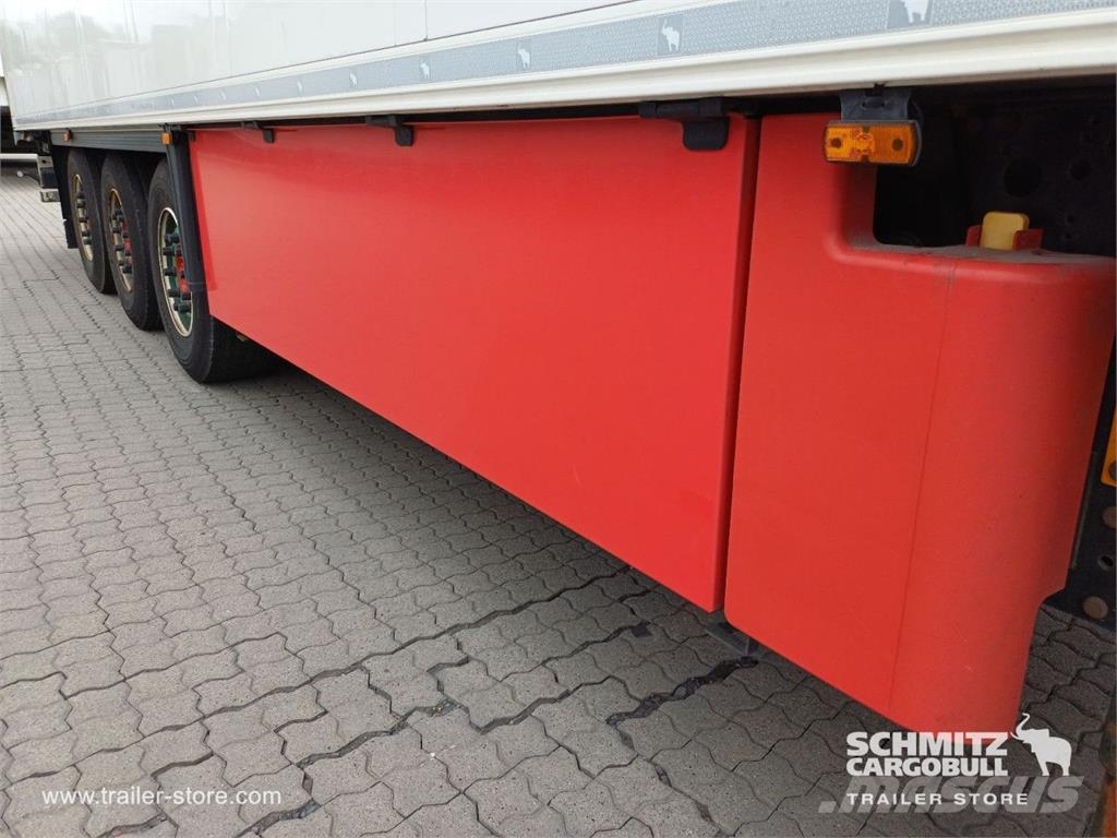 Schmitz Cargobull Reefer Standard 冷凍冷蔵トレーラー