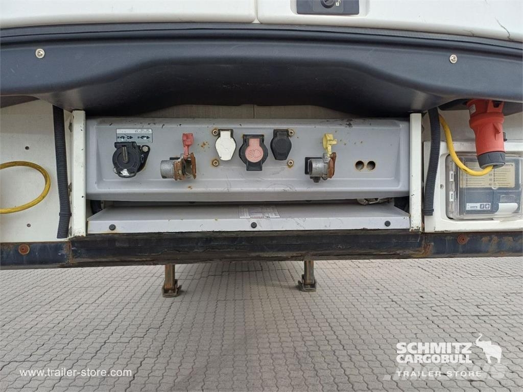 Schmitz Cargobull Reefer Standard 冷凍冷蔵トレーラー