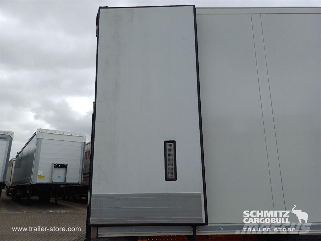Schmitz Cargobull Reefer Standard 冷凍冷蔵トレーラー