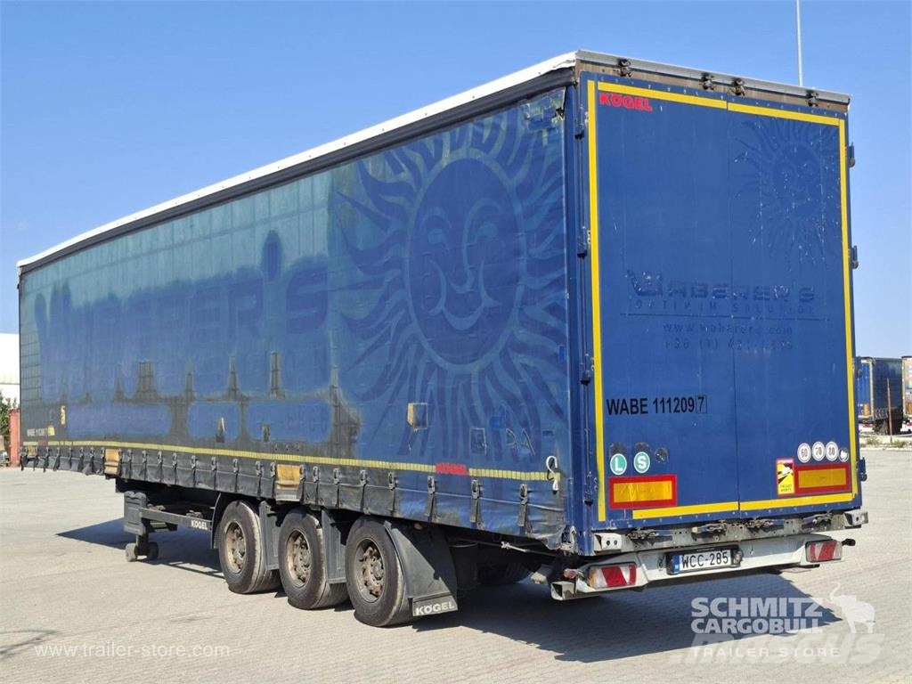 Kögel Curtainsider Mega Tents puspiekabes