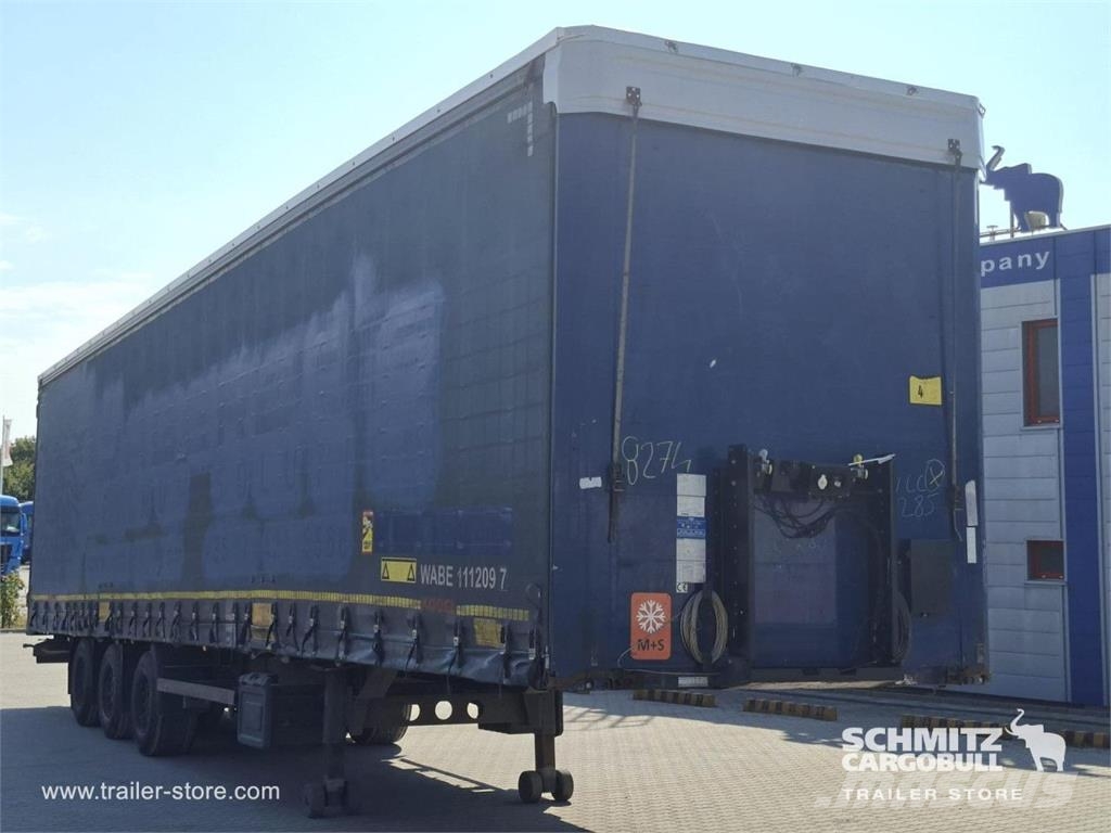 Kögel Curtainsider Mega Kapelltrailer