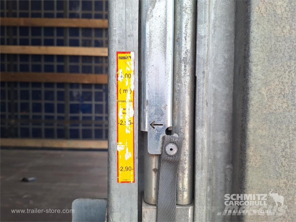 Schmitz Cargobull Curtainsider Mega 篷布半拖車