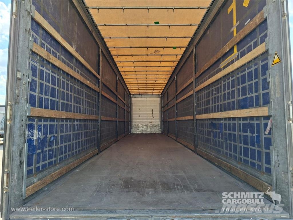 Schmitz Cargobull Curtainsider Mega Semirremolques de caja de lona