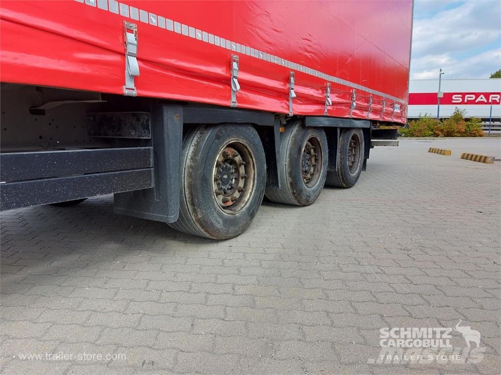 Schmitz Cargobull Curtainsider Mega Semirremolques con caja de lona