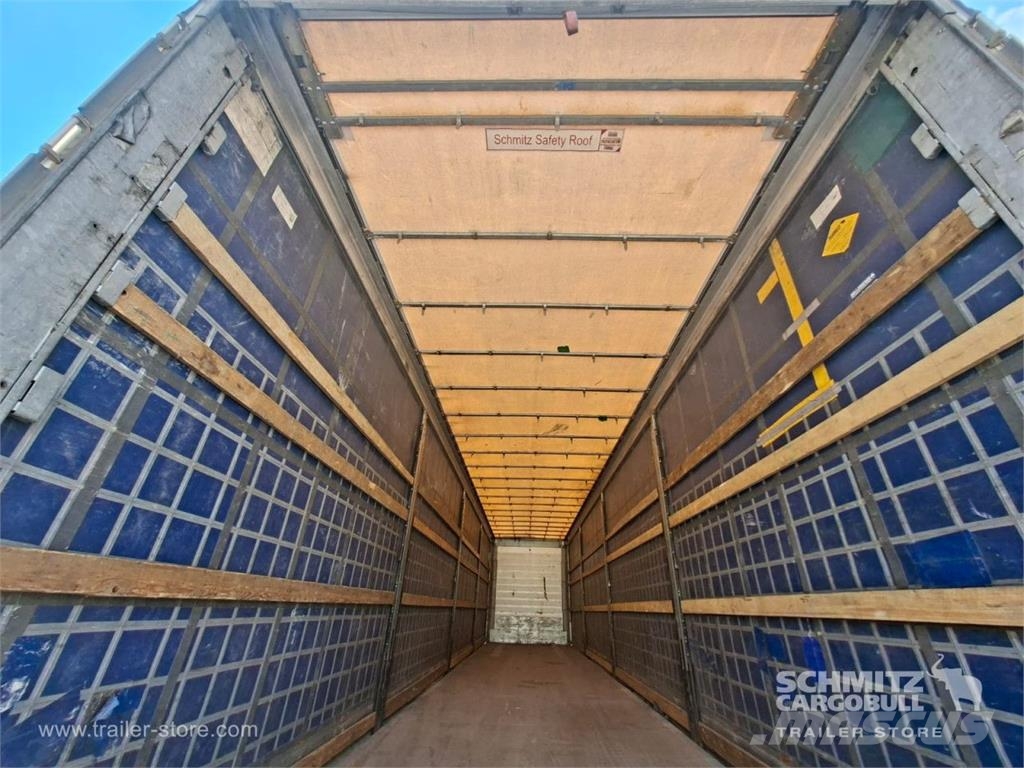 Schmitz Cargobull Curtainsider Mega Semirremolques de caja de lona