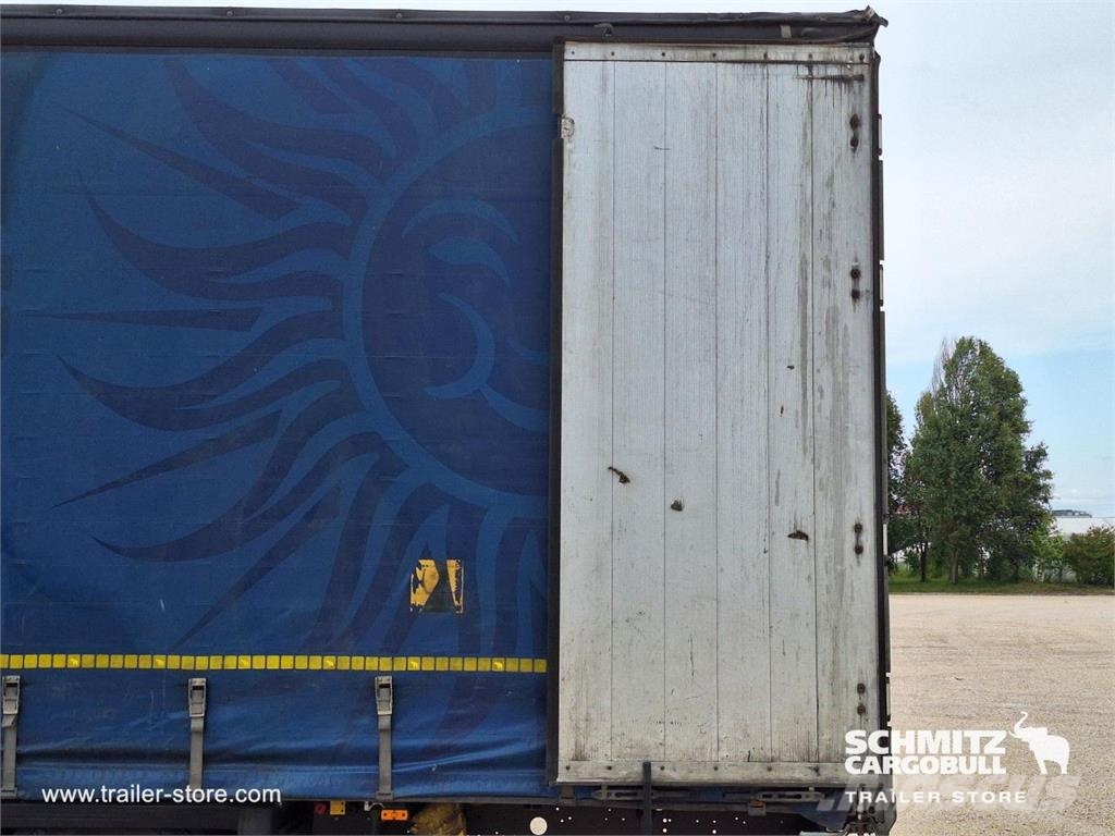 Schmitz Cargobull Curtainsider Mega Semirremolques de caja de lona