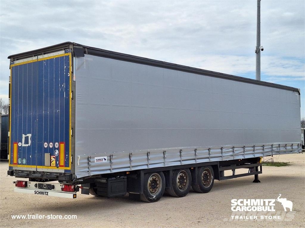 Schmitz Cargobull Curtainsider Mega Semirremolques con caja de lona