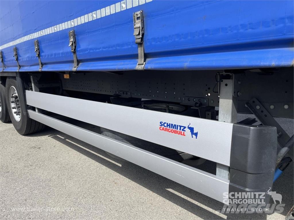 Schmitz Cargobull Curtainsider Standard نصف مقطورات بباب جانبي