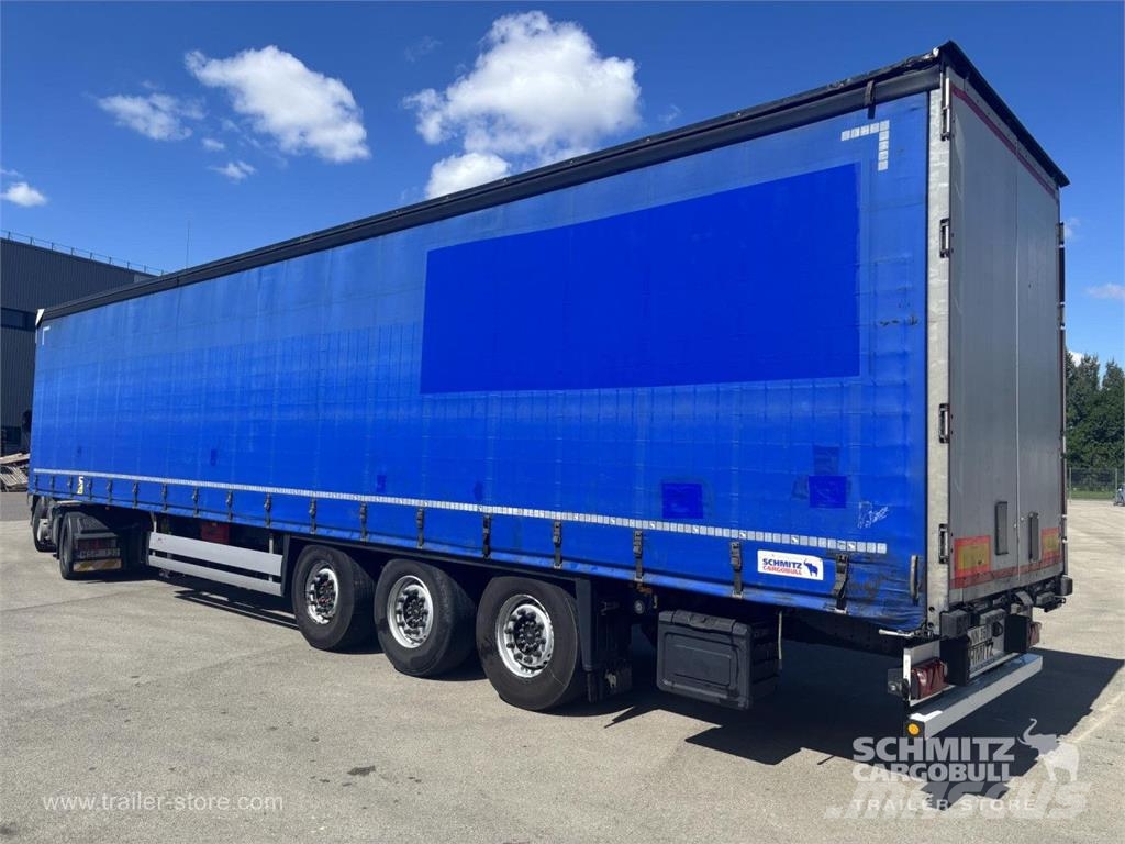 Schmitz Cargobull Curtainsider Standard نصف مقطورات بباب جانبي