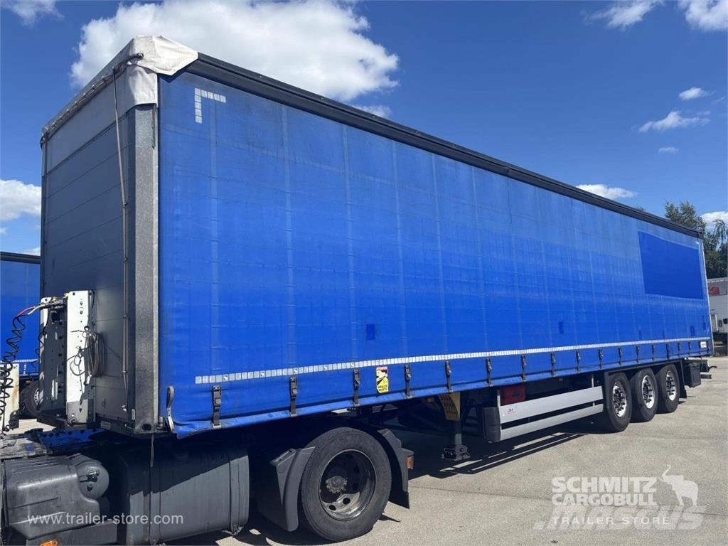 Schmitz Cargobull Curtainsider Standard نصف مقطورات بباب جانبي