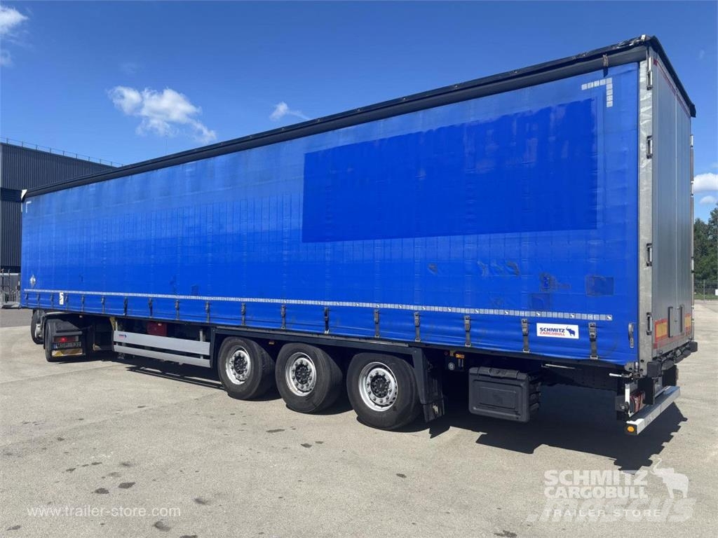 Schmitz Cargobull Curtainsider Standard نصف مقطورات بباب جانبي