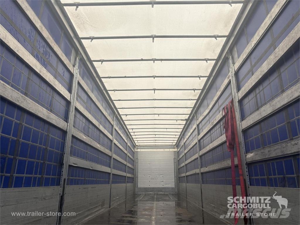 Schmitz Cargobull Curtainsider Standard نصف مقطورات بباب جانبي