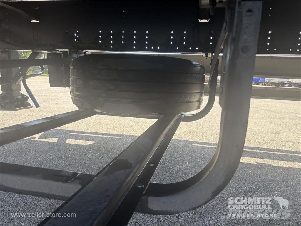 Schmitz Cargobull Curtainsider Standard نصف مقطورات بباب جانبي