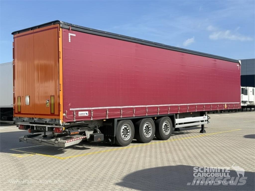 Schmitz Cargobull Curtainsider Standard Taillift Schuifzeilen