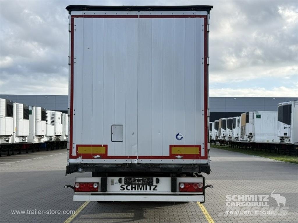 Schmitz Cargobull Curtainsider Standard نصف مقطورات بباب جانبي