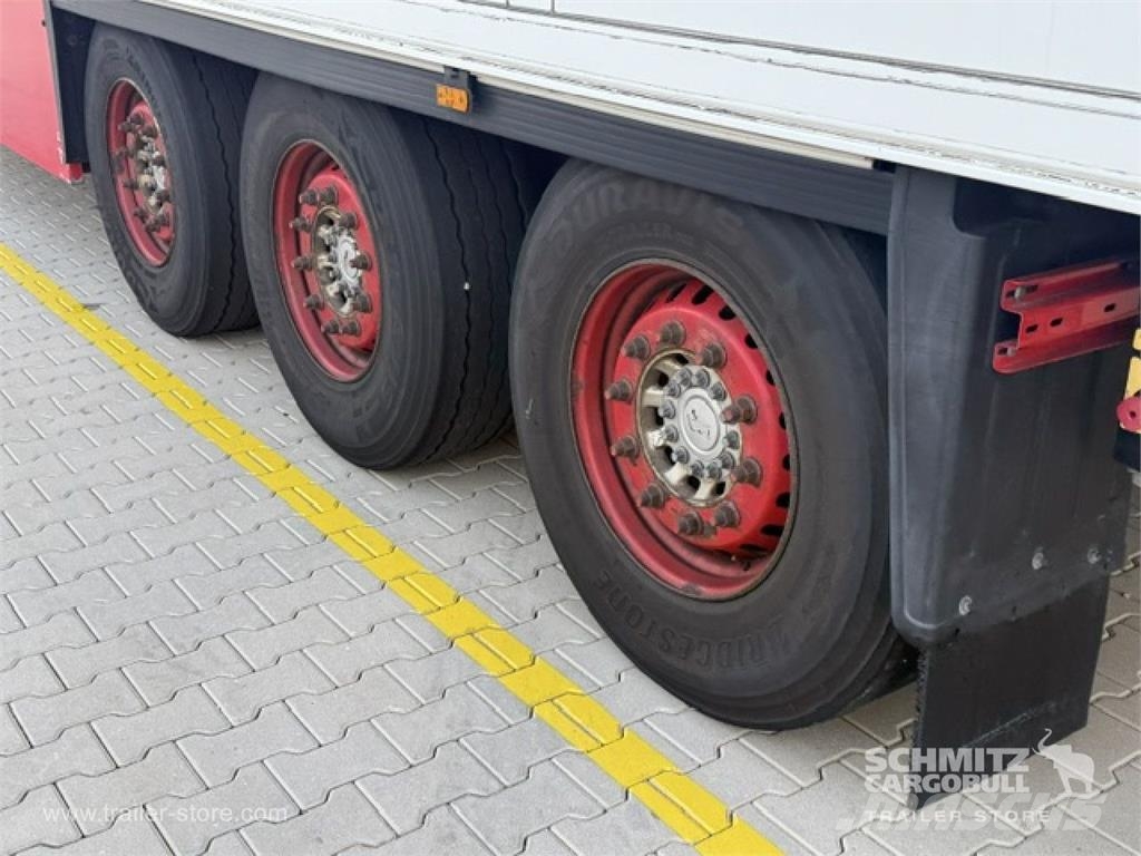 Schmitz Cargobull Reefer Multitemp Kühlauflieger